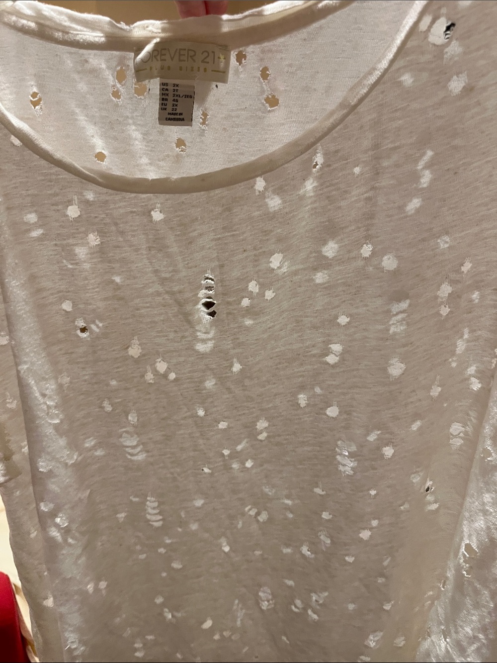 Forever 21 White Distressed Short Sleeve Tee Top Size 2x. Boxy fit - Picture 7 of 7